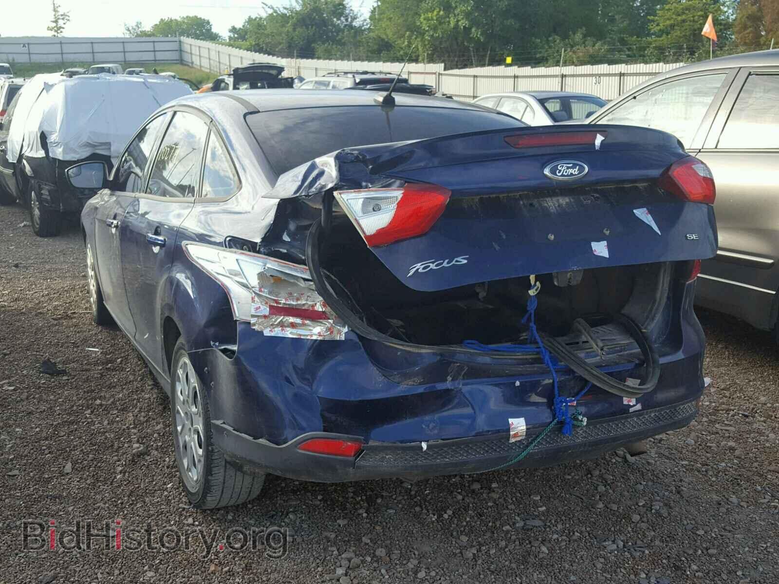 2012 Ford FOCUS (VIN 1FAHP3F25CL157654) — фото 3 из 10