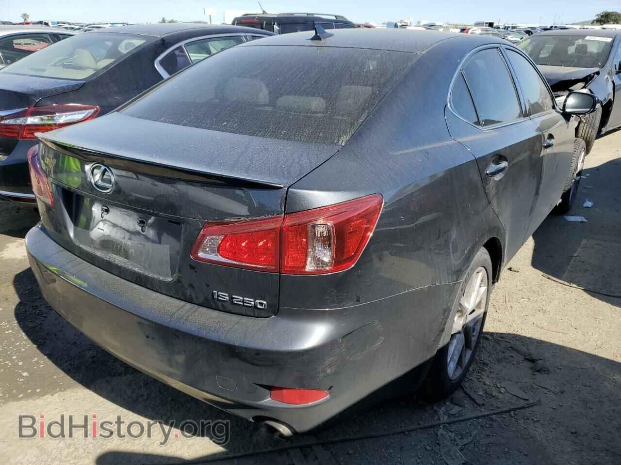 2011 LEXUS IS - VIN: JTHBF5C23B5143112 - Photo 3