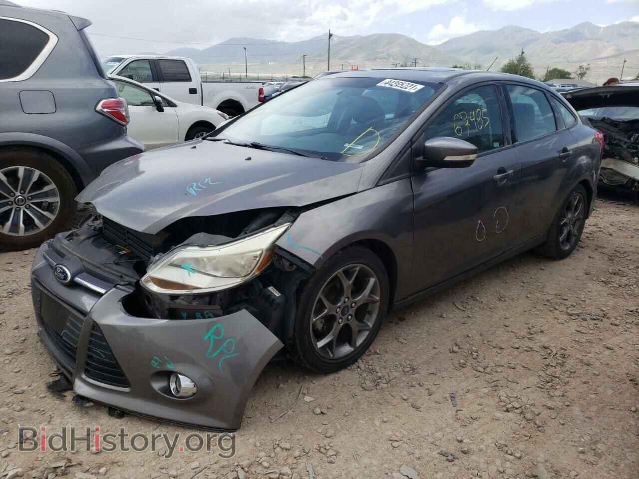 2014 FORD FOCUS - VIN: 1FADP3F2XEL140589 - Фото 2