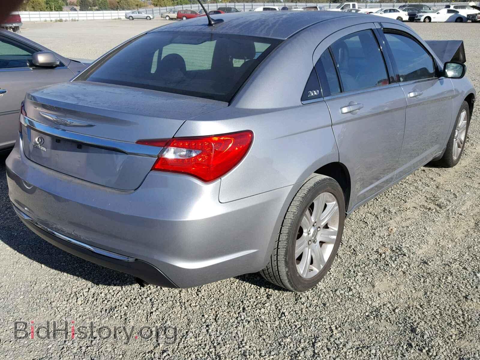2013 CHRYSLER 200 - VIN: 1C3CCBAB2DN762243 - Фото 4