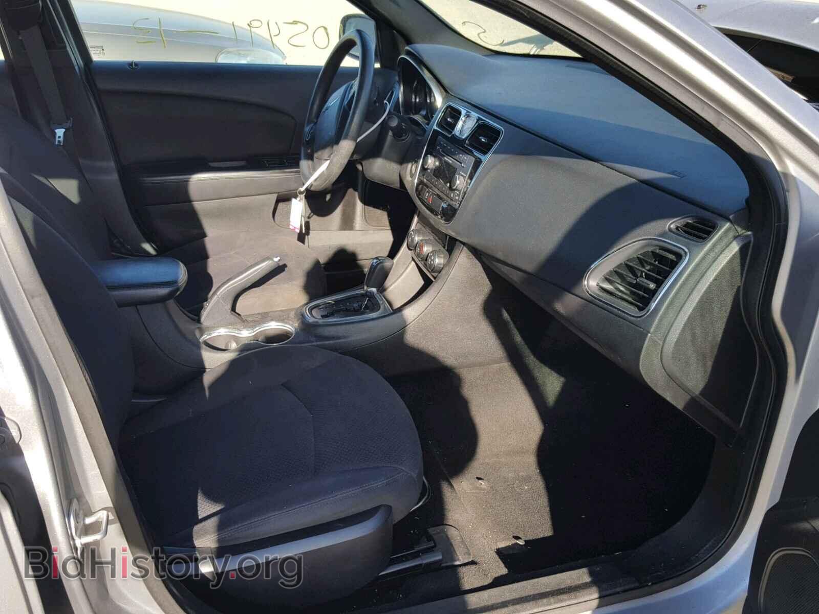 2013 CHRYSLER 200 - VIN: 1C3CCBAB2DN762243 - Фото 5