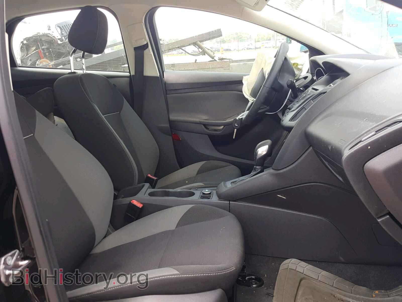 2012 Ford FOCUS (VIN 1FAHP3E27CL270443) — photo 5 of 10