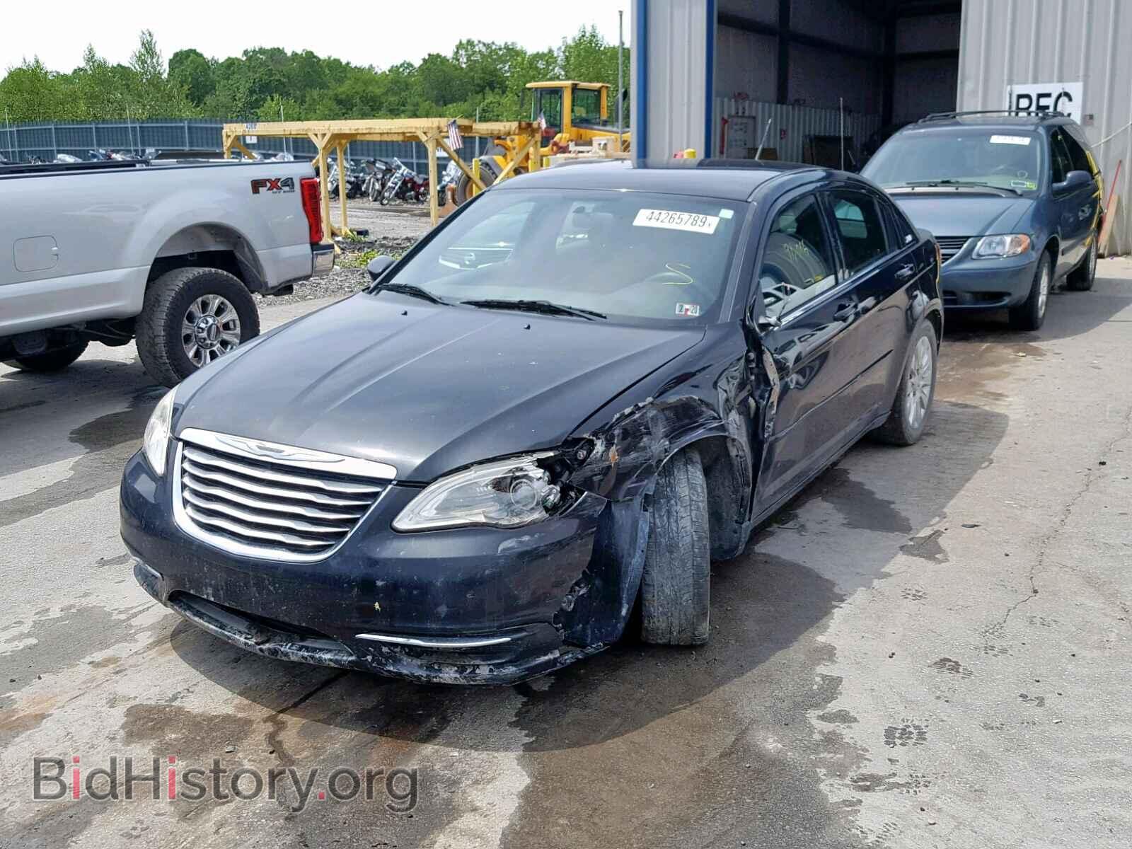 2011 CHRYSLER 200 - VIN: 1C3BC4FB0BN515509 - Фото 2