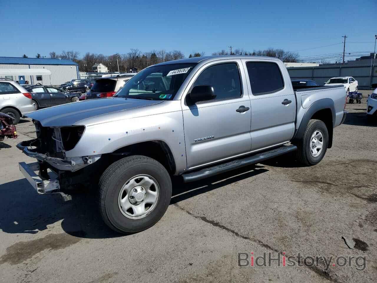 Photo 5TFJX4GN4FX041353 - TOYOTA TACOMA 2015