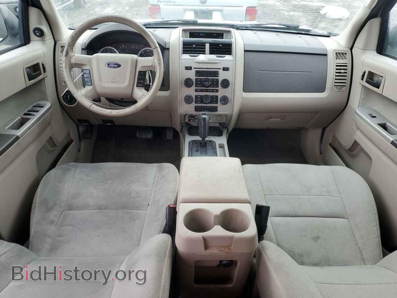 2010 FORD ESCAPE - VIN: 1FMCU0D70AKB64021 - Фото 8
