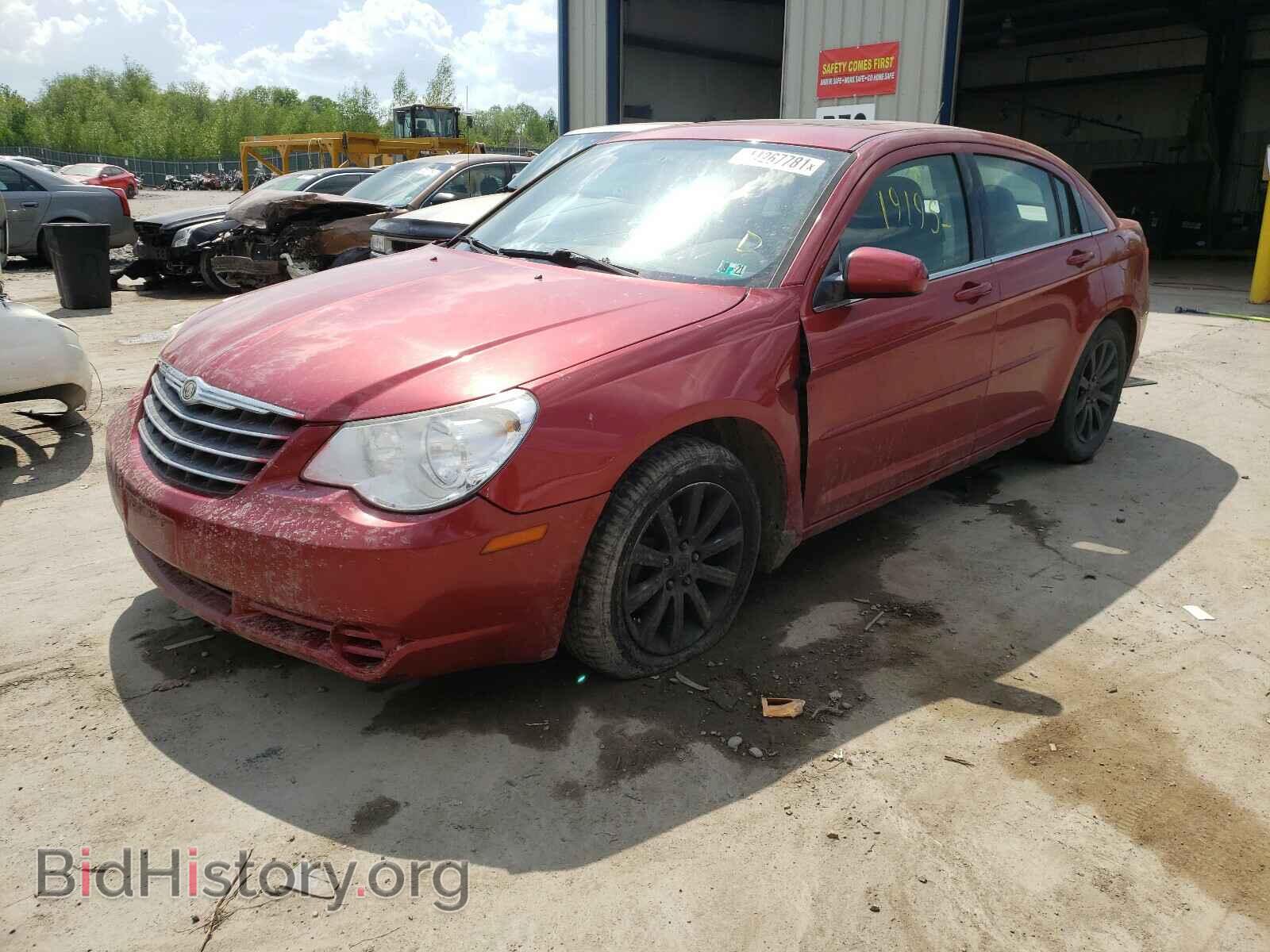 2010 CHRYSLER SEBRING - VIN: 1C3CC5FBXAN166335 - Фото 2