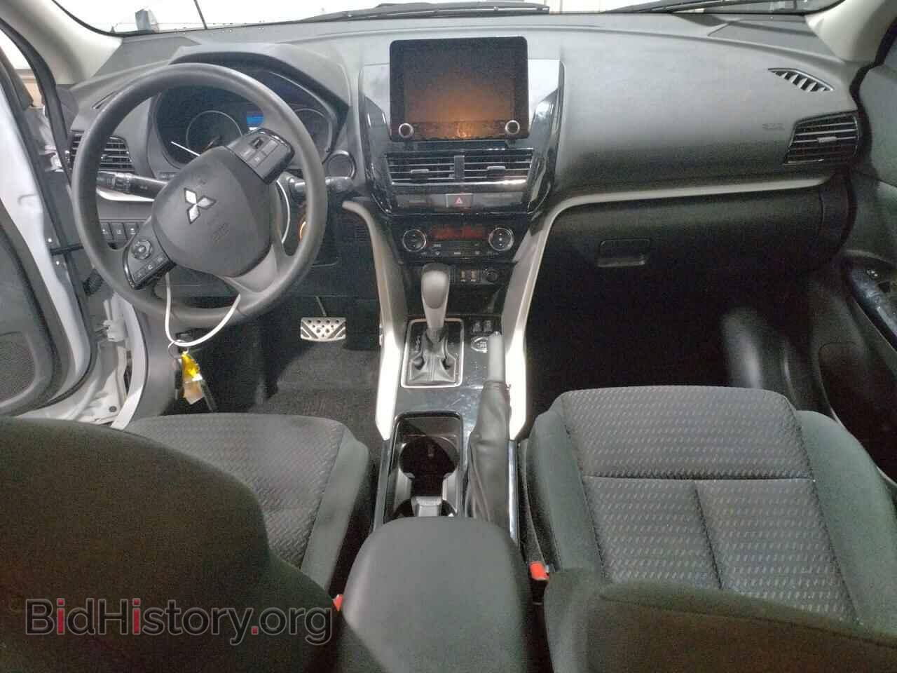 2022 MITSUBISHI ECLIPSE - VIN: JA4ATVAA6NZ001554 - Photo 8