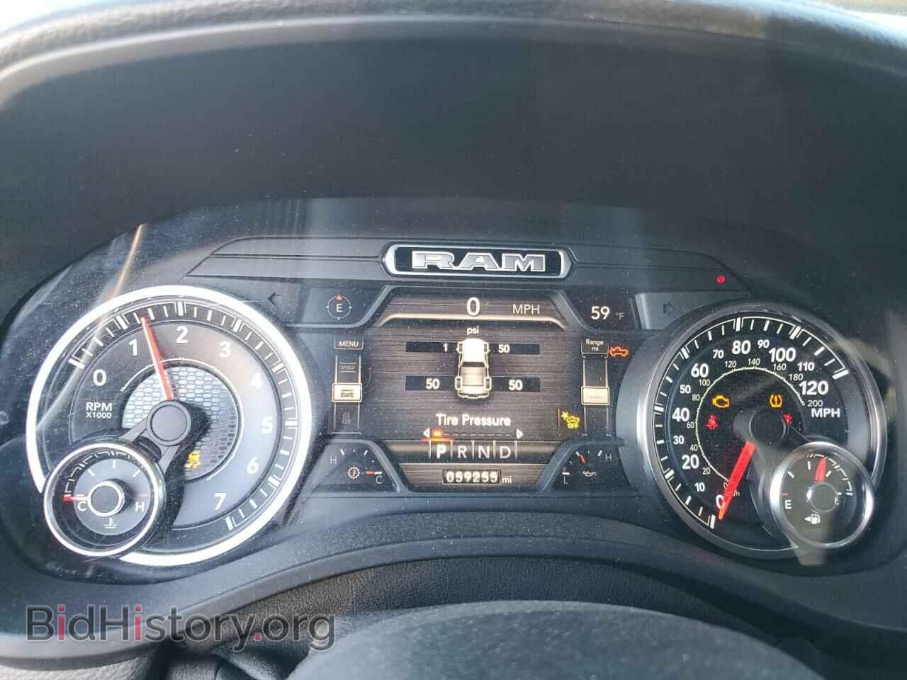 2021 RAM 1500 - VIN: 1C6SRFJT8MN739062 - Фото 9