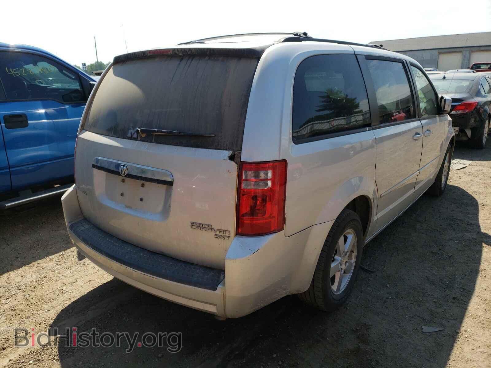 2010 DODGE CARAVAN - VIN: 2D4RN5D17AR107906 - Фото 4