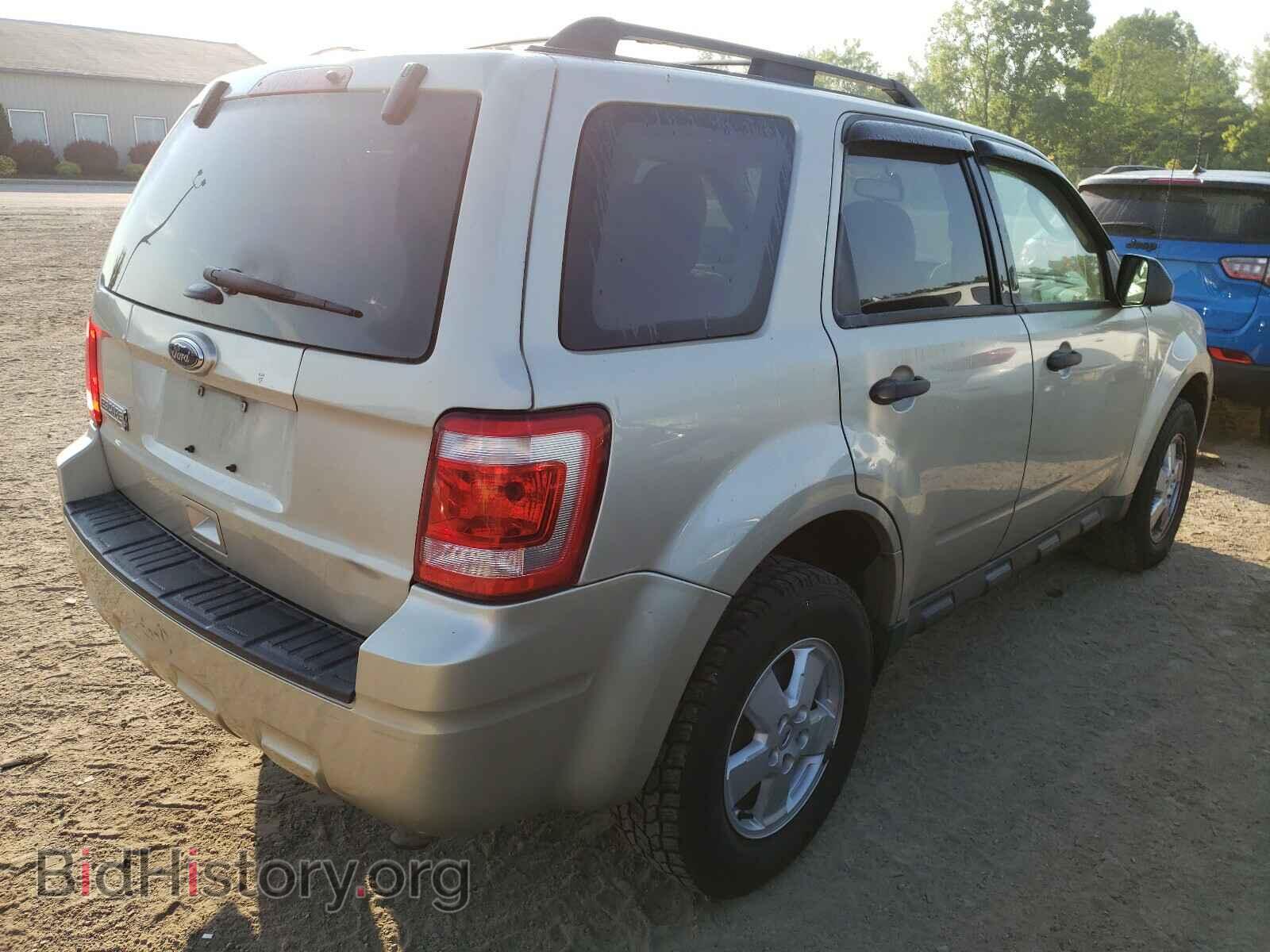 2012 FORD ESCAPE - VIN: 1FMCU0D75CKA04963 - Photo 4
