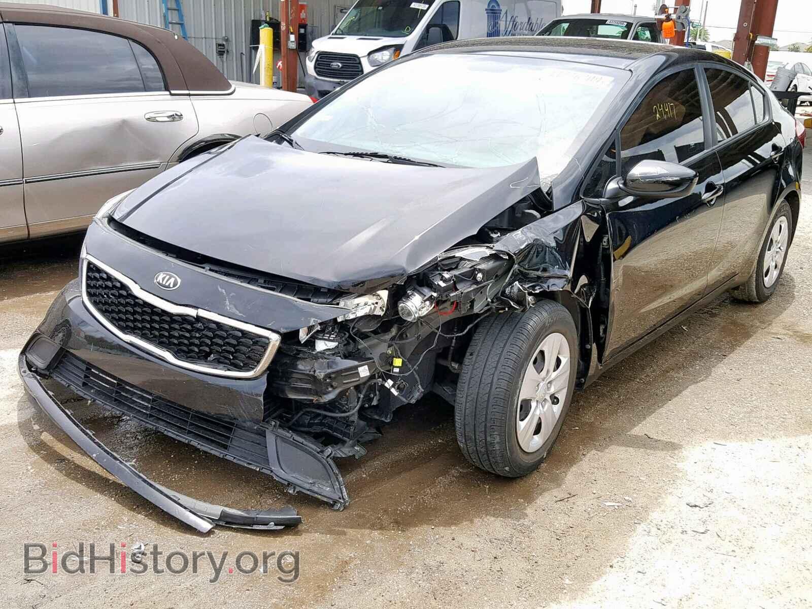 2017 KIA FORTE LX - VIN: 3KPFK4A76HE014303 - Фото 2