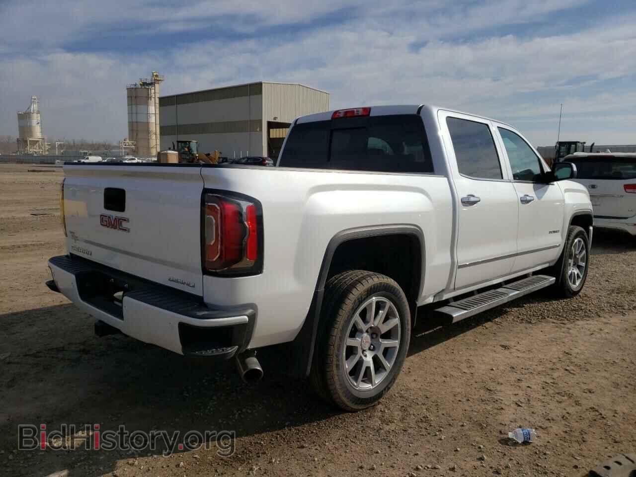 2018 GMC SIERRA - VIN: 3GTU2PEC6JG344128 - Фото 3