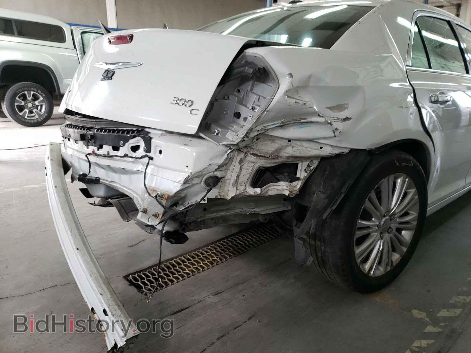 2014 CHRYSLER 300 - VIN: 2C3CCAKT2EH365739 - Фото 9
