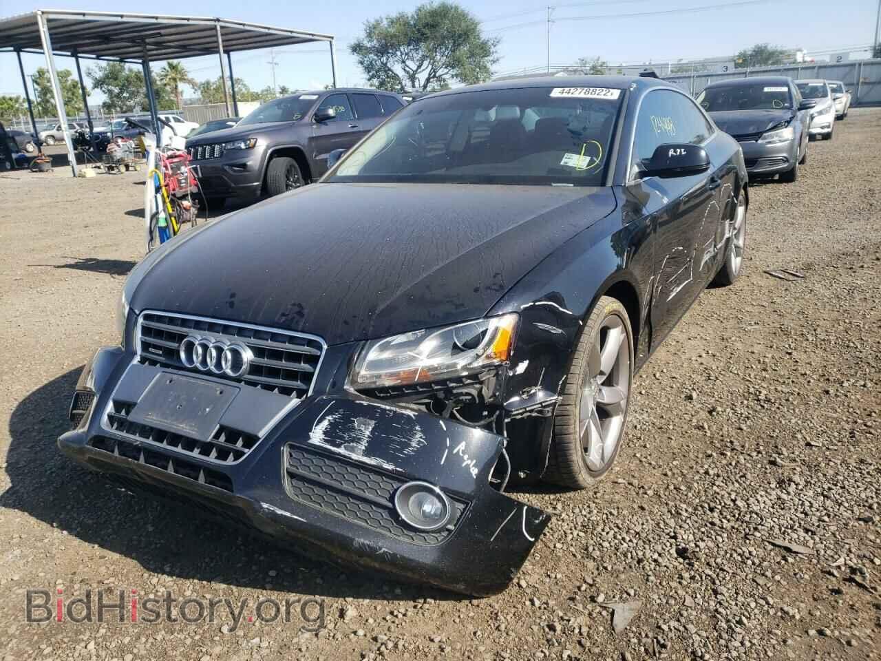 2010 AUDI A5 - VIN: WAULFAFR2AA003711 - Photo 2
