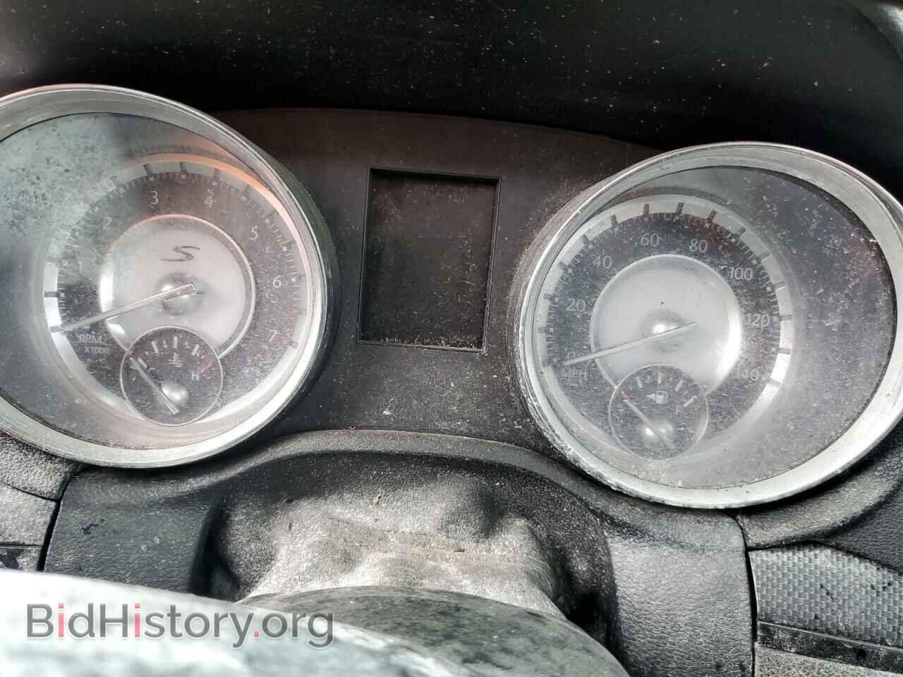 2014 CHRYSLER 300 - VIN: 2C3CCAGG0EH286842 - Фото 9