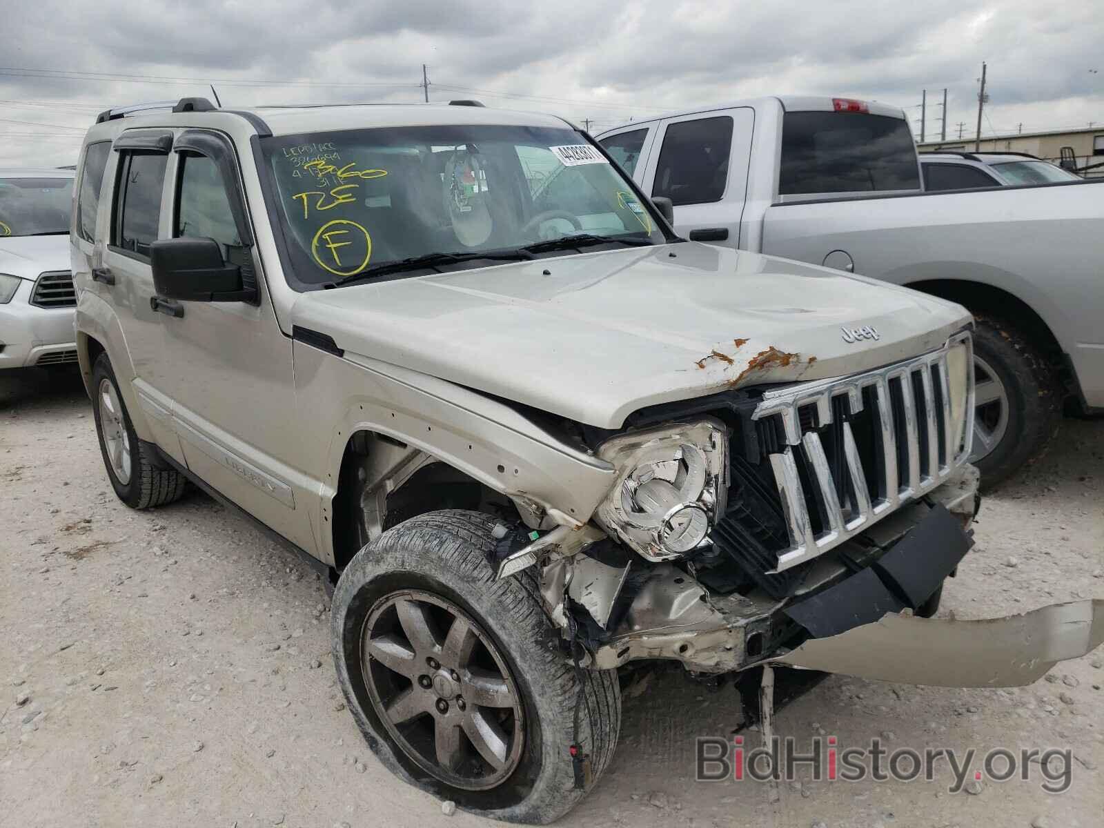 Photo 1J8GN58K78W174023 - JEEP LIBERTY 2008