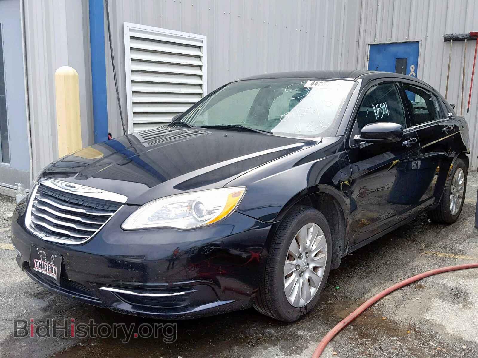 2011 CHRYSLER 200 - VIN: 1C3BC4FB0BN542628 - Фото 2