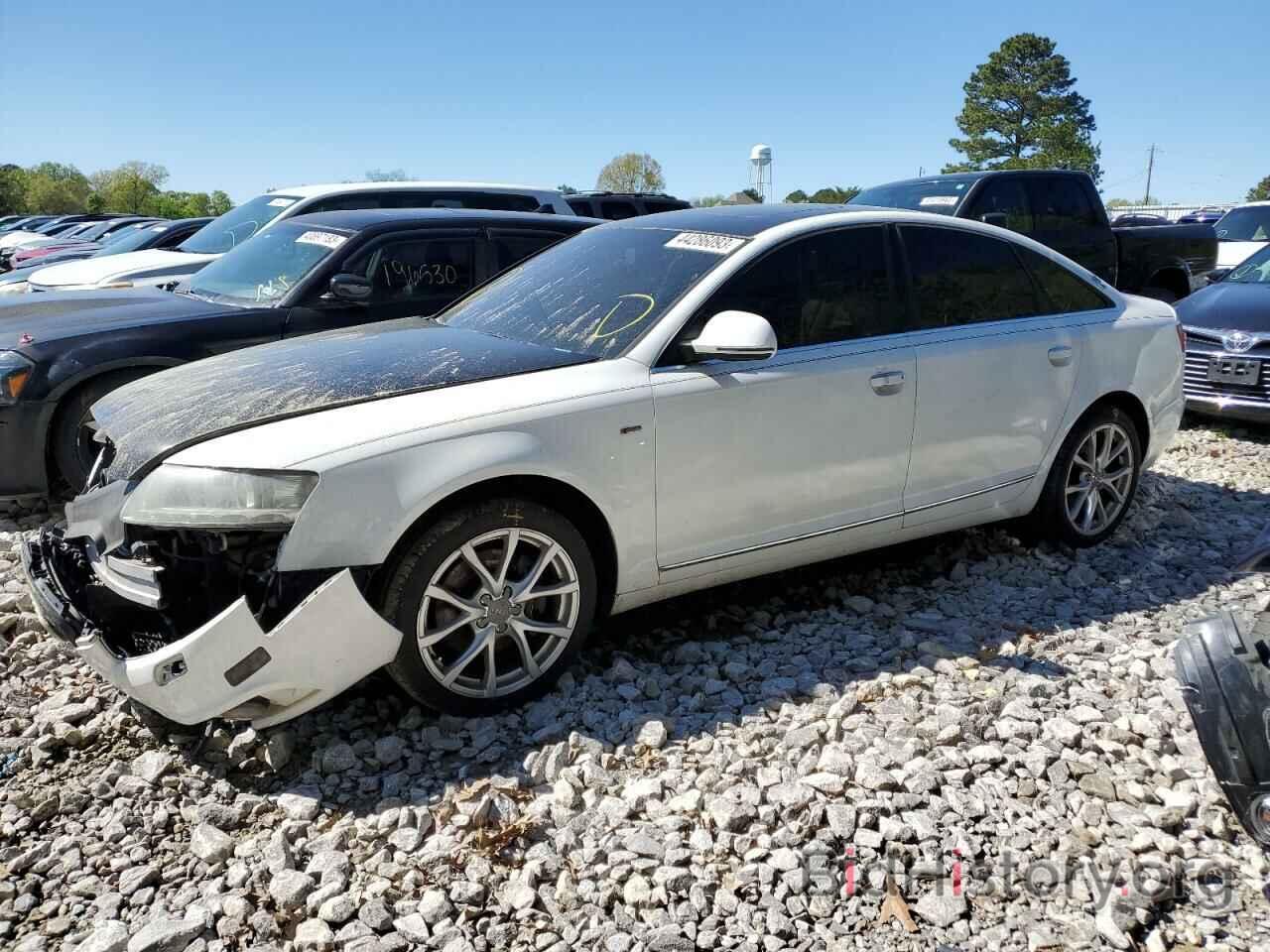 Photo WAUEKAFB8BN030476 - AUDI A6 2011