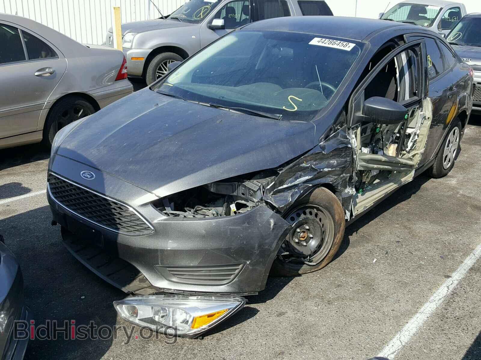 2017 FORD FOCUS - VIN: 1FADP3E2XHL295374 - Photo 2