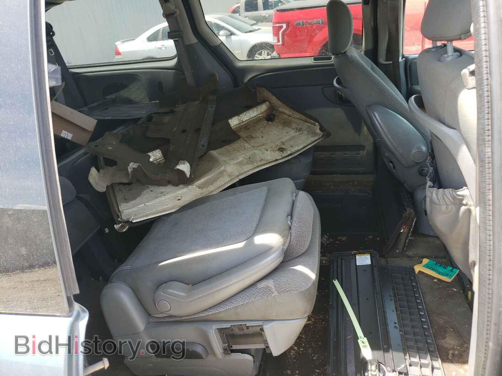 2006 CHRYSLER MINIVAN - VIN: 2A4GP54L06R910848 - Фото 6
