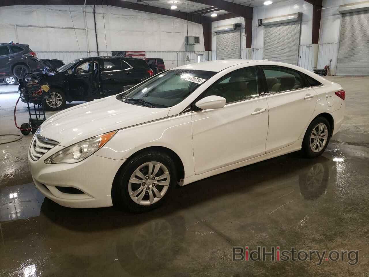 Photo 5NPEB4AC1BH070094 - HYUNDAI SONATA 2011