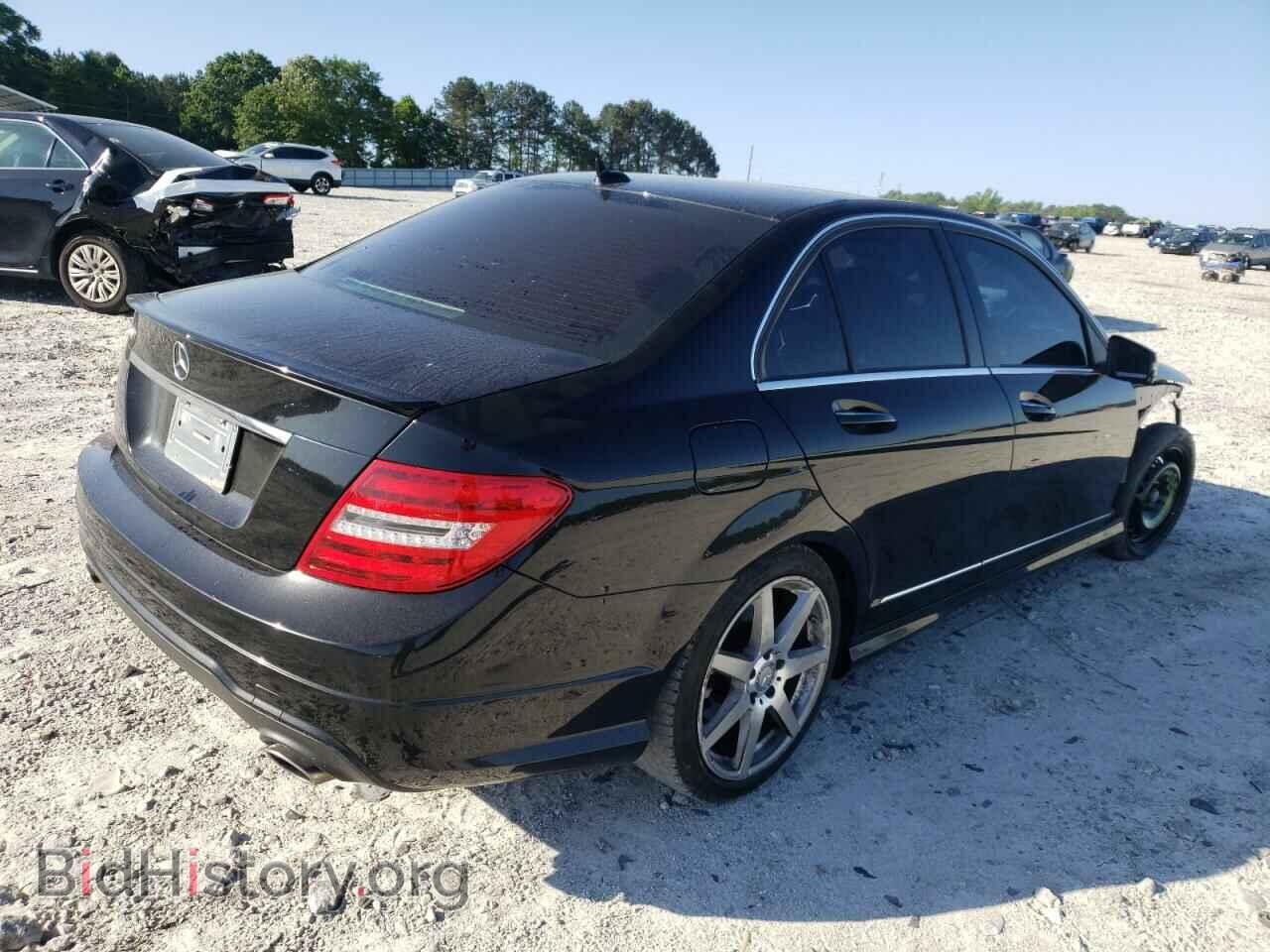 2014 MERCEDES-BENZ C-CLASS - VIN: WDDGF5HB2EA934748 - Фото 4