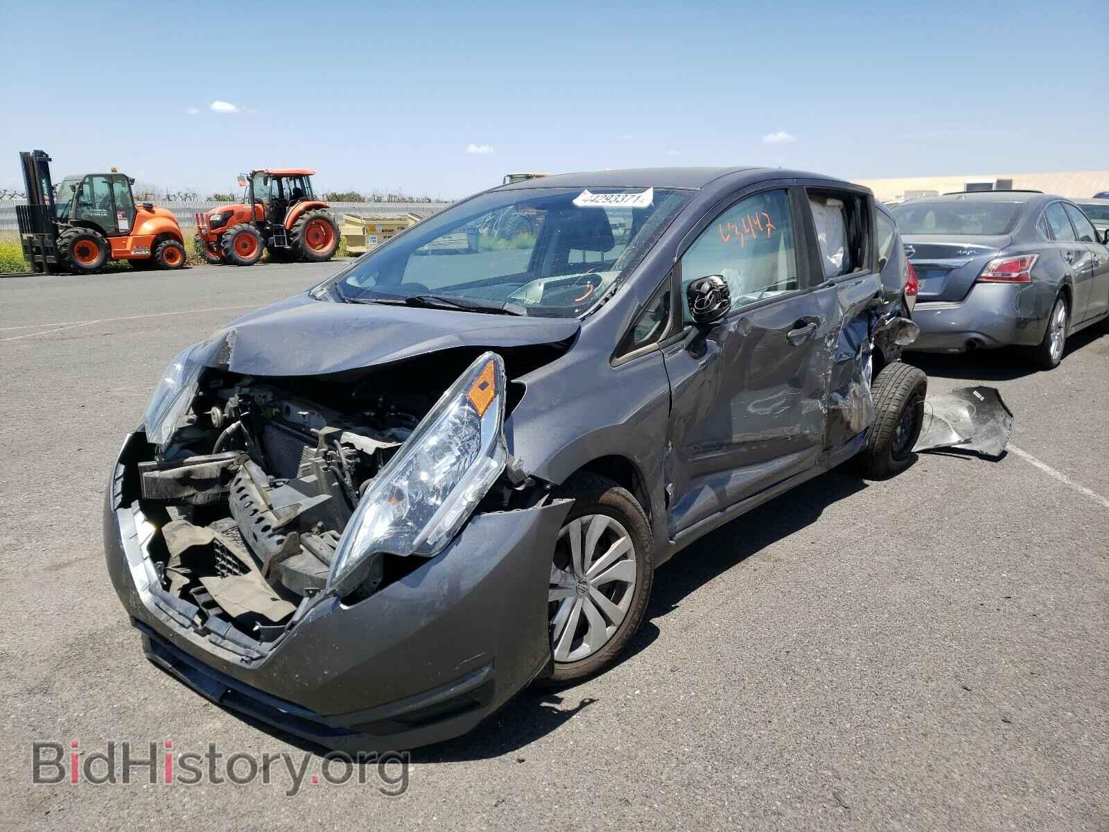 2017 NISSAN VERSA - VIN: 3N1CE2CP3HL353952 - Photo 2