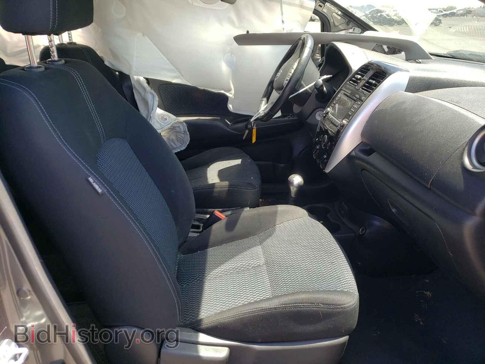 2017 NISSAN VERSA - VIN: 3N1CE2CP3HL353952 - Photo 5