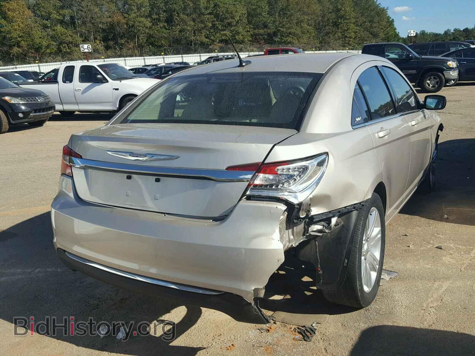 2013 CHRYSLER 200 - VIN: 1C3CCBBB7DN696321 - Photo 4