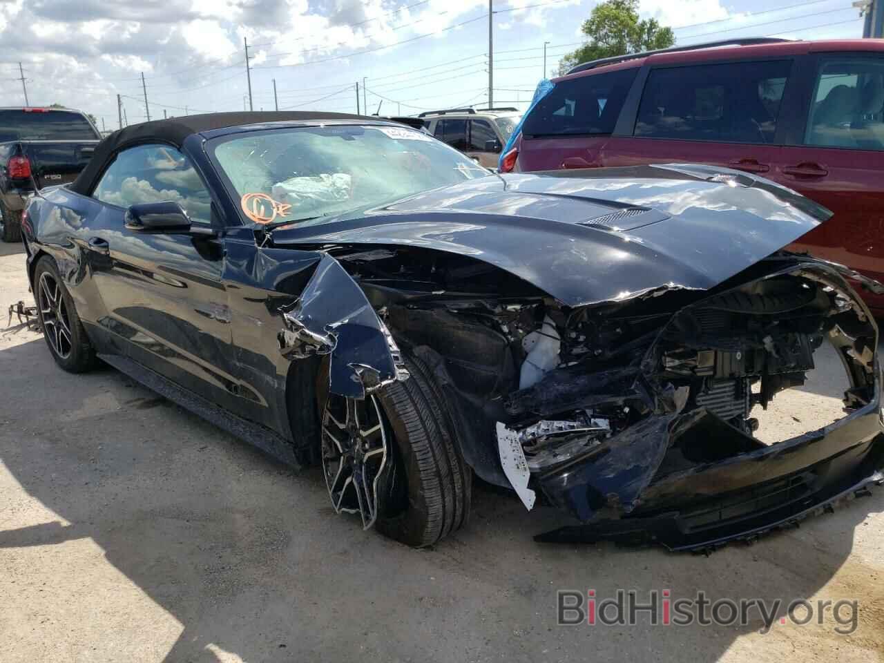 Photo 1FATP8UH1L5147139 - FORD MUSTANG 2020