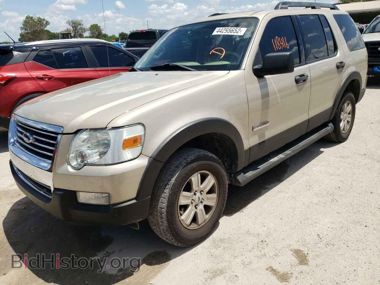 2006 FORD EXPLORER - VIN: 1FMEU63E06UB58582 - Photo 2