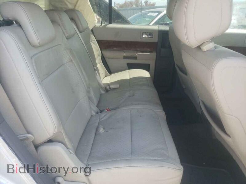 2010 Ford FLEX (VIN 2FMHK6DC3ABA71161) — photo 6 of 10