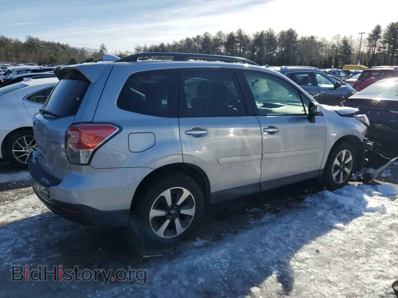 2017 SUBARU FORESTER - VIN: JF2SJAEC3HH577831 - Фото 3