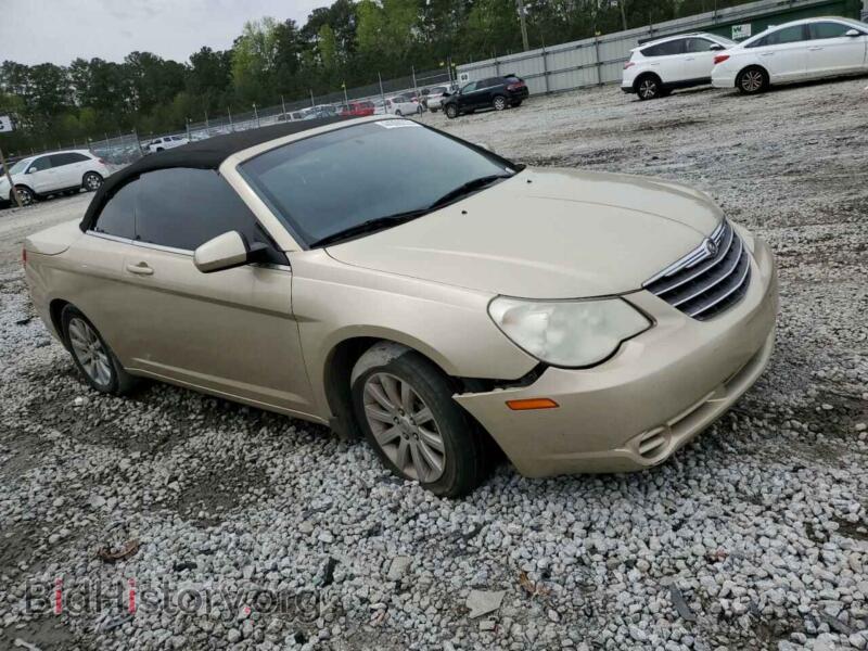 2010 Chrysler SEBRING (VIN 1C3BC5ED4AN202700) — photo 4 of 12