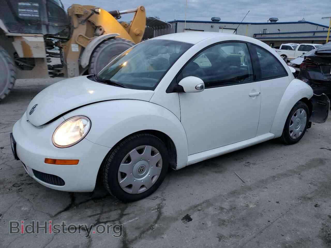 Фотография 3VWPW3AG5AM014773 - VOLKSWAGEN BEETLE 2010