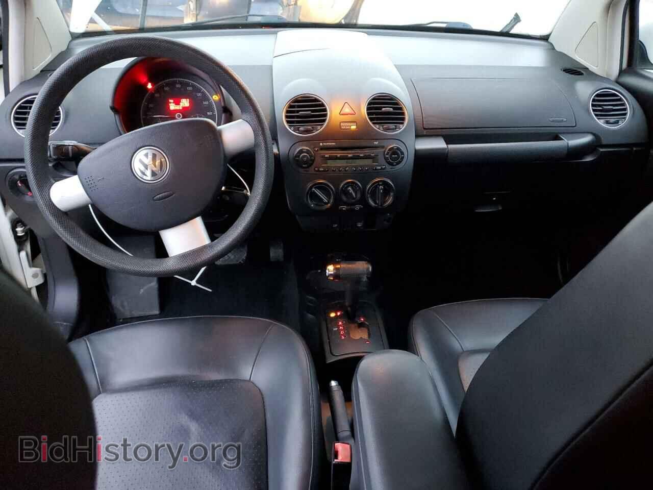 2010 VOLKSWAGEN BEETLE - VIN: 3VWPW3AG5AM014773 - Фото 8