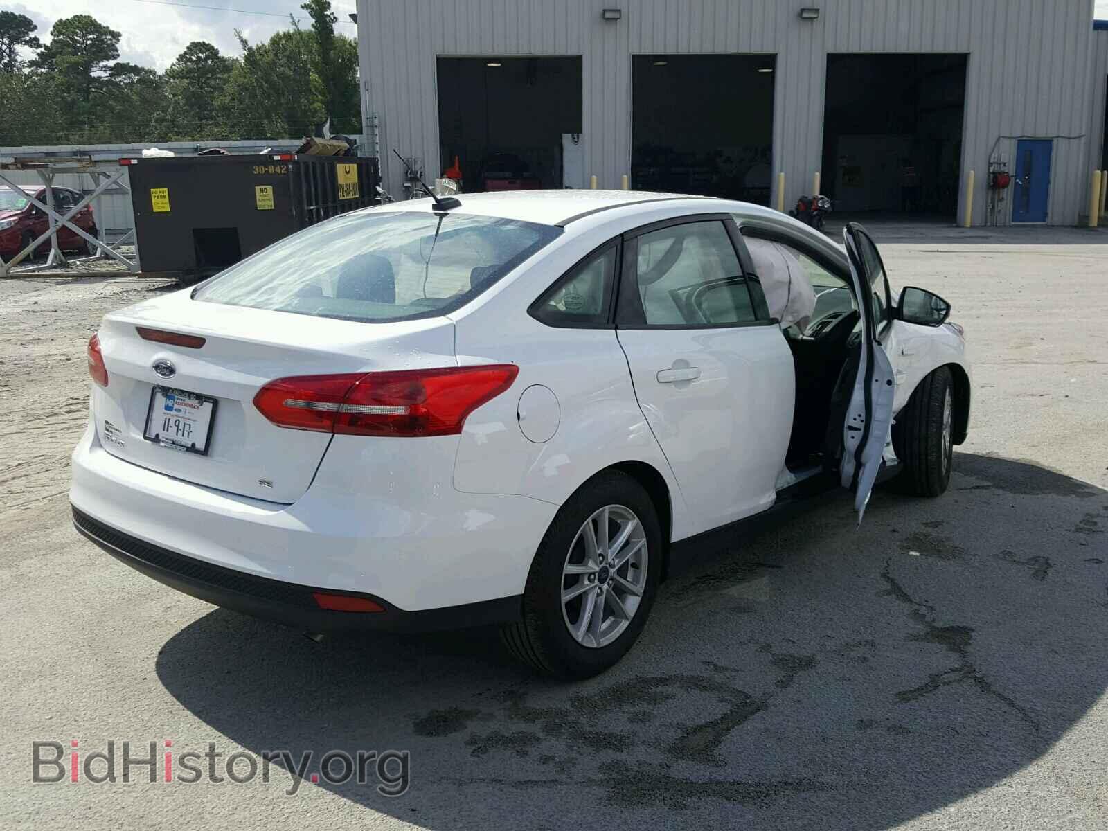 2017 FORD FOCUS - VIN: 1FADP3F25HL322298 - Photo 4