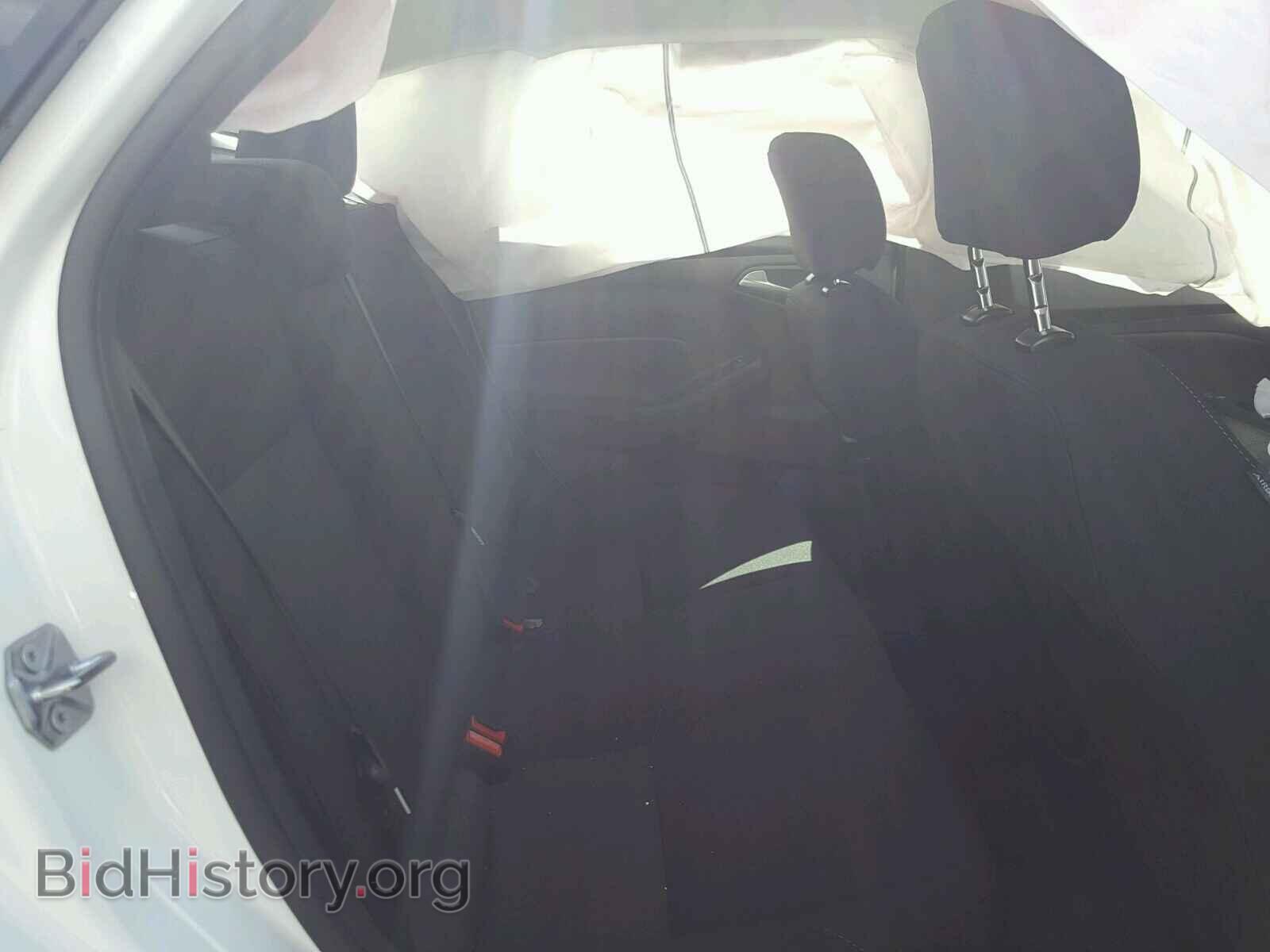 2017 FORD FOCUS - VIN: 1FADP3F25HL322298 - Photo 6