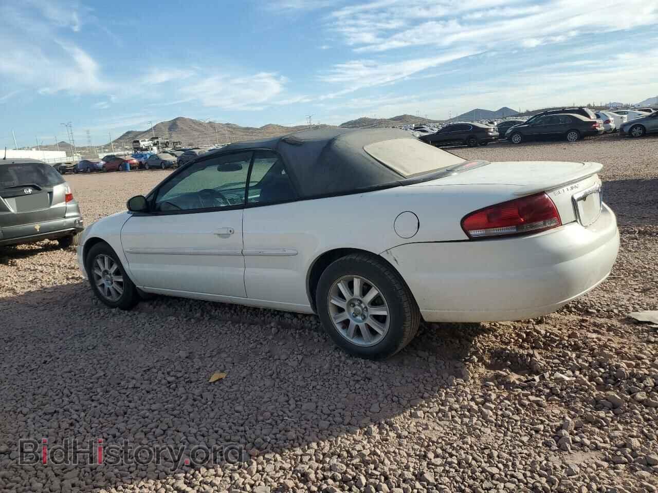 2005 CHRYSLER SEBRING - VIN: 1C3EL75R35N535237 - Фото 2
