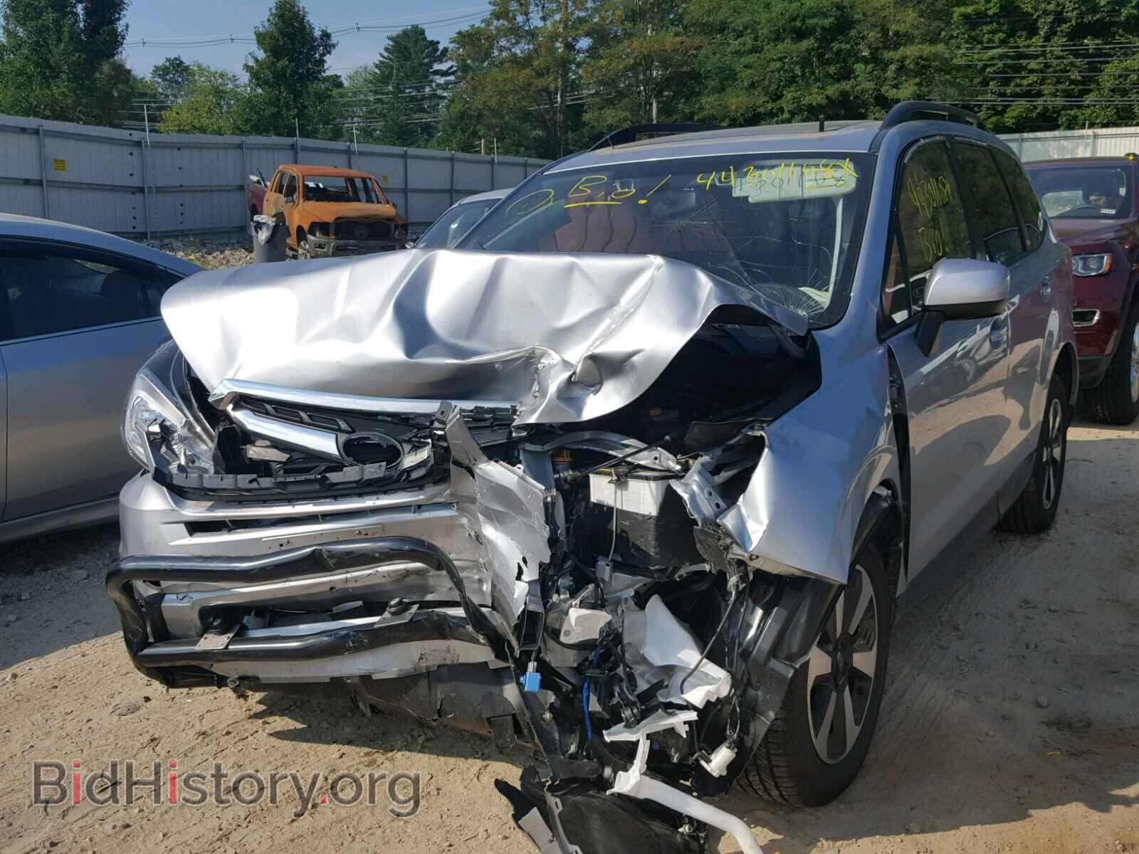 2018 SUBARU FORESTER - VIN: JF2SJAGC8JH437017 - Фото 2