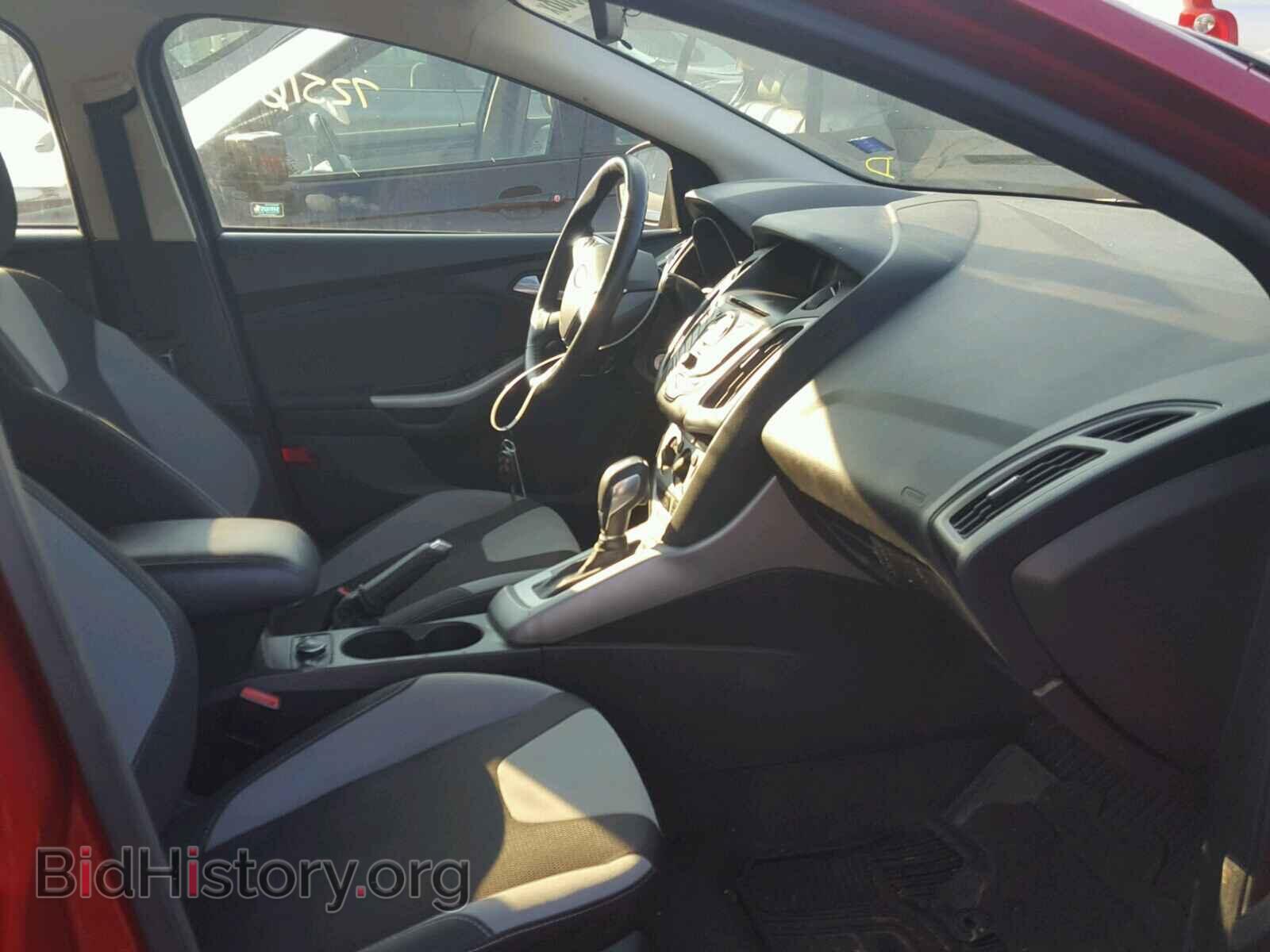 2012 Ford FOCUS (VIN 1FAHP3K25CL390603) — photo 5 of 10