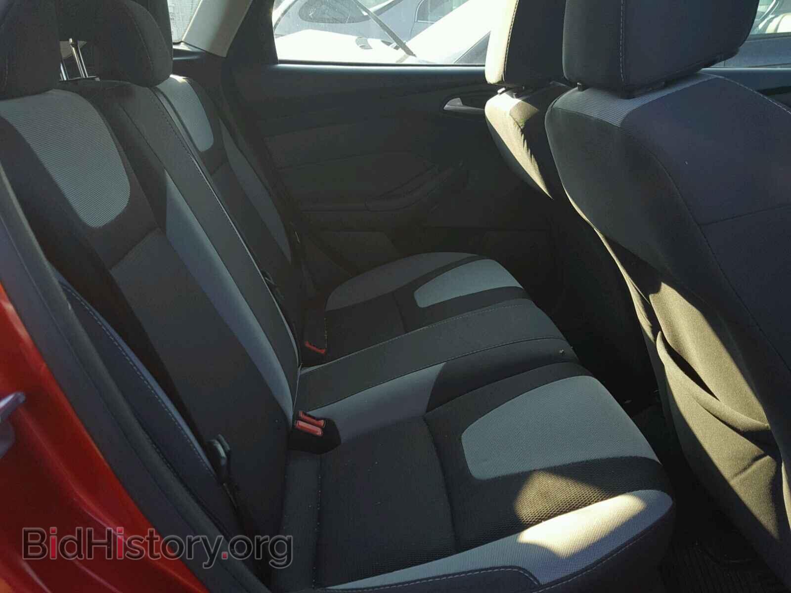 2012 Ford FOCUS (VIN 1FAHP3K25CL390603) — photo 6 of 10