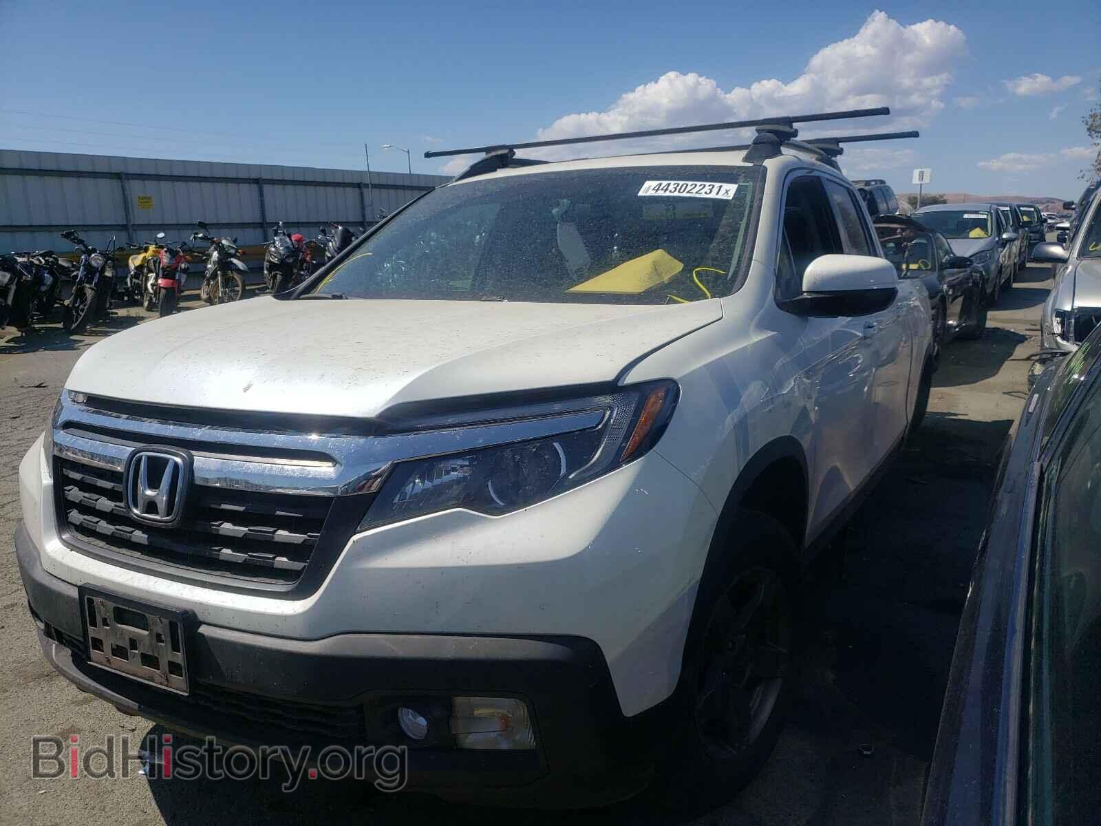 2017 HONDA RIDGELINE - VIN: 5FPYK3F57HB004827 - Фото 2
