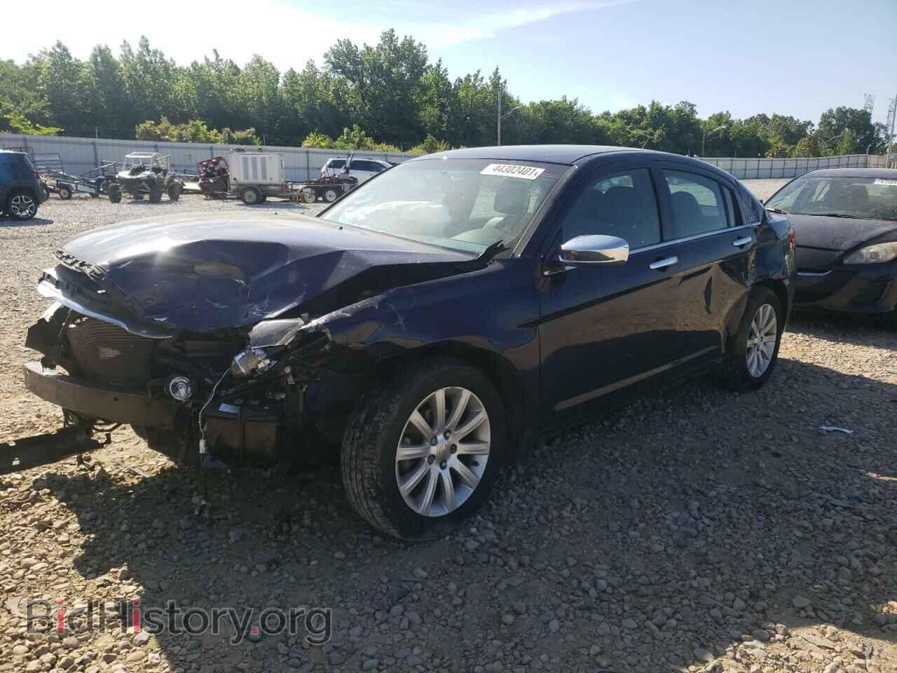 2014 CHRYSLER 200 - VIN: 1C3CCBCG9EN100458 - Фото 2