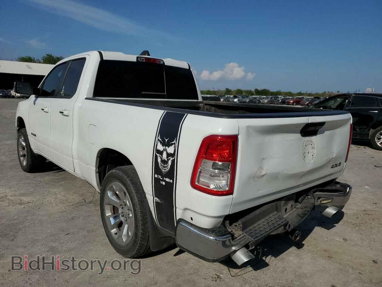 2019 RAM 1500 - VIN: 1C6SRFBT8KN667632 - Фото 2
