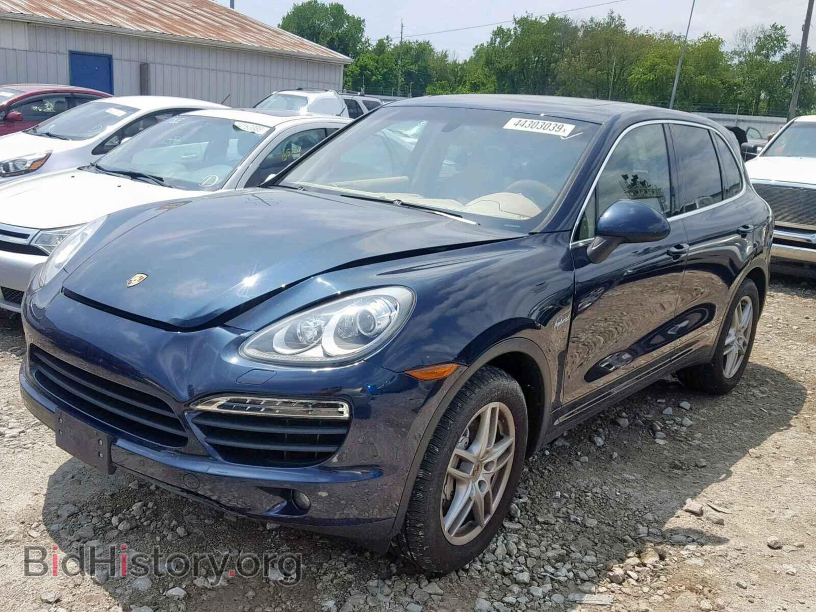 2011 PORSCHE CAYENNE S - VIN: WP1AE2A21BLA92401 - Фото 2