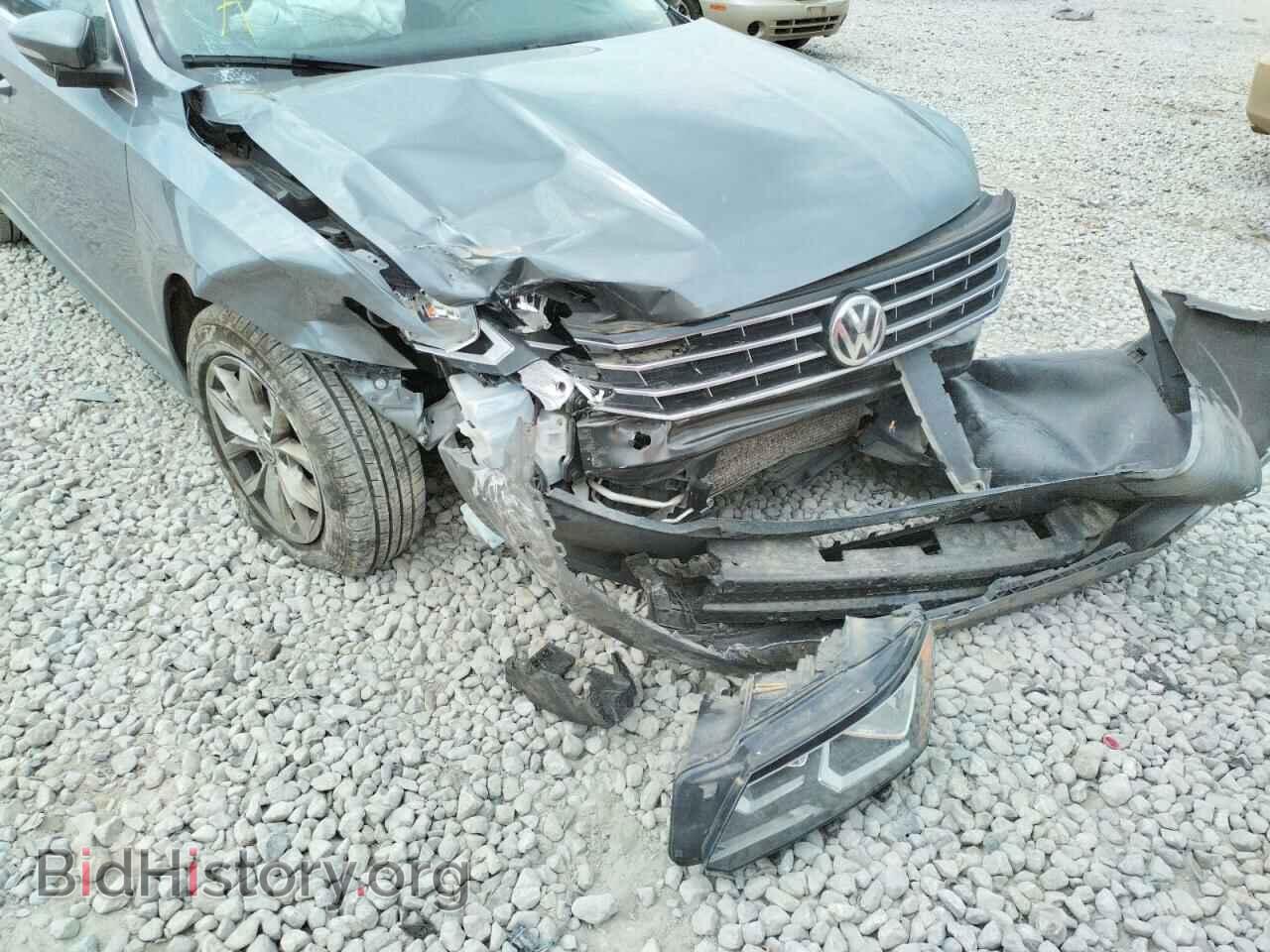 2017 VOLKSWAGEN PASSAT - VIN: 1VWAT7A36HC048137 - Фото 9