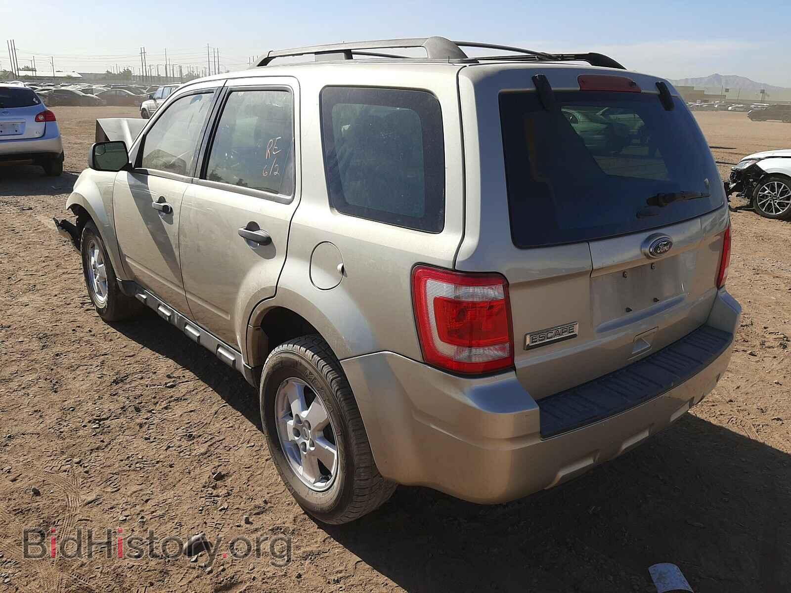 2011 FORD ESCAPE - VIN: 1FMCU0C73BKB73248 - Фото 3
