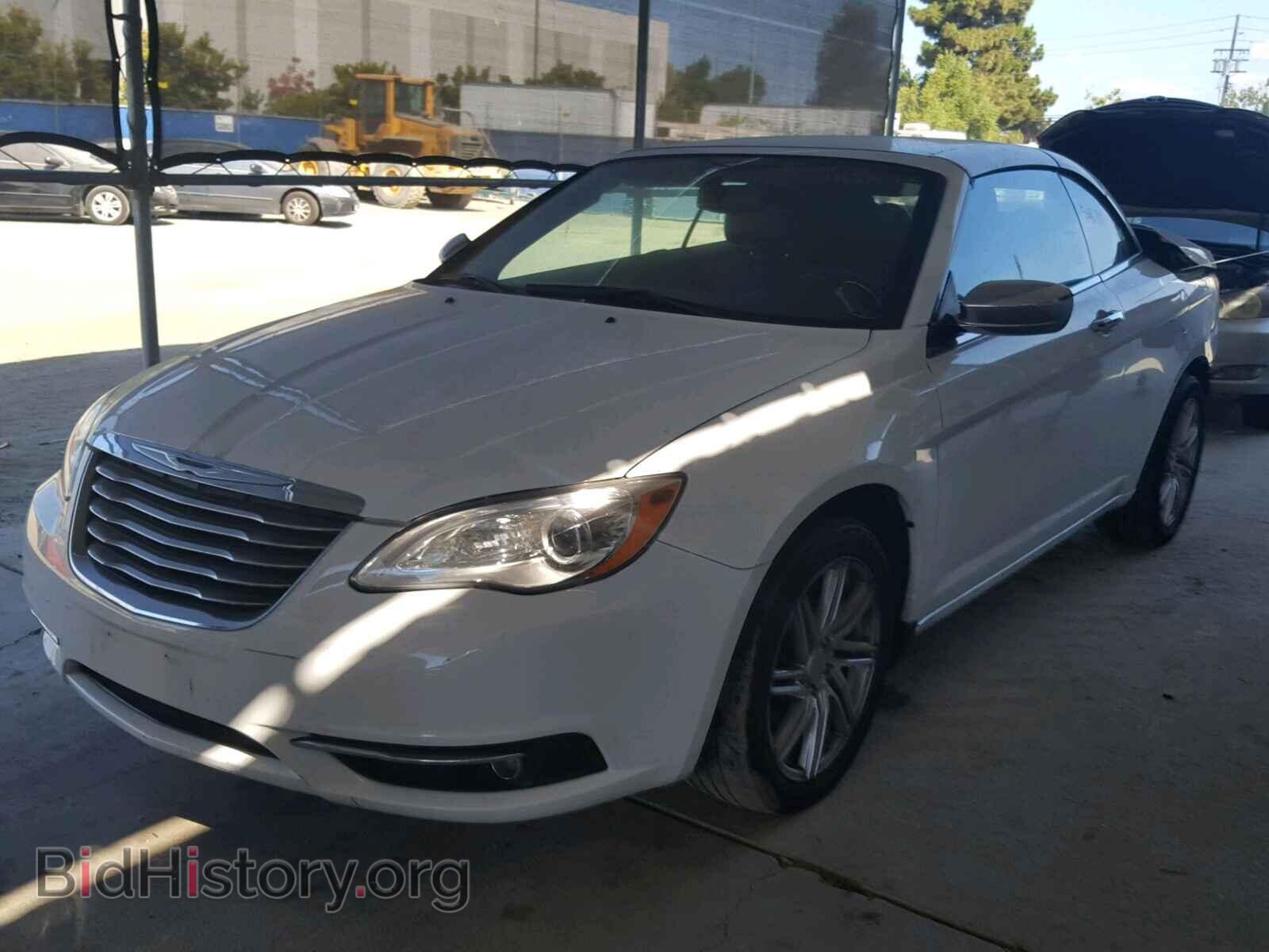 2013 CHRYSLER 200 - VIN: 1C3BCBFG5DN579581 - Фото 2