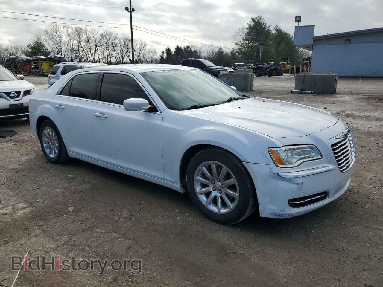 2014 CHRYSLER 300 - VIN: 2C3CCAAG0EH375805 - Фото 4